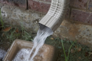 Seamless Gutters Downspout